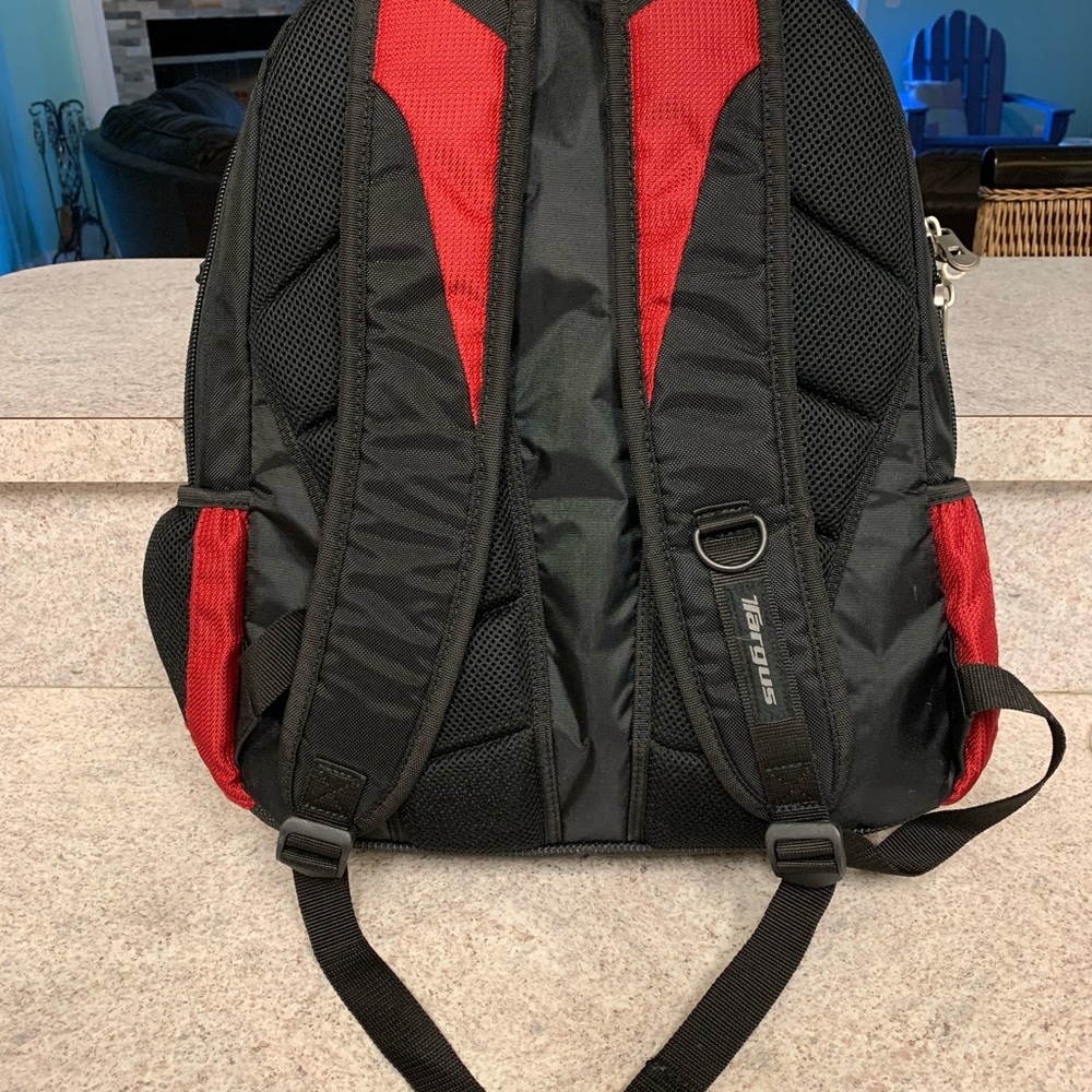 Targus Multi-Compartment Backpack - image 5